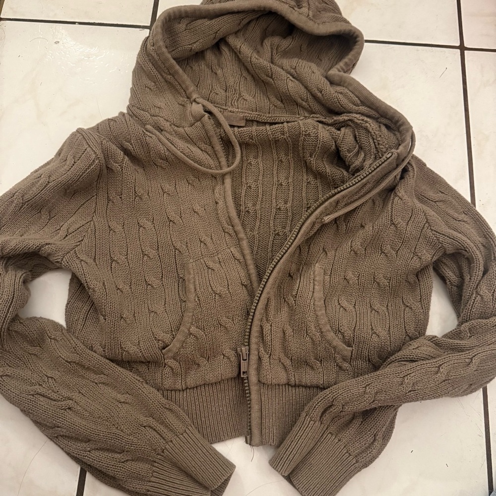 Brandy Melville Knitted Crop Hooded Sweater